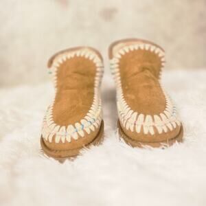 Women's Wild Pair Jolene Booties Chestnut W8